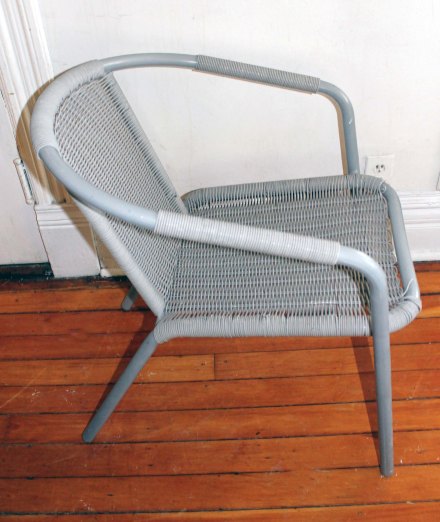 gray wicker chair 2